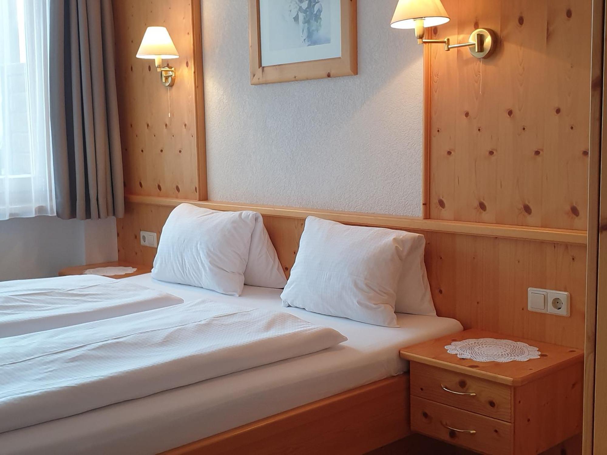 Gaestehaus Zedlacherhof มาเทรอี อิน ออสท์ทีโรล ภายนอก รูปภาพ