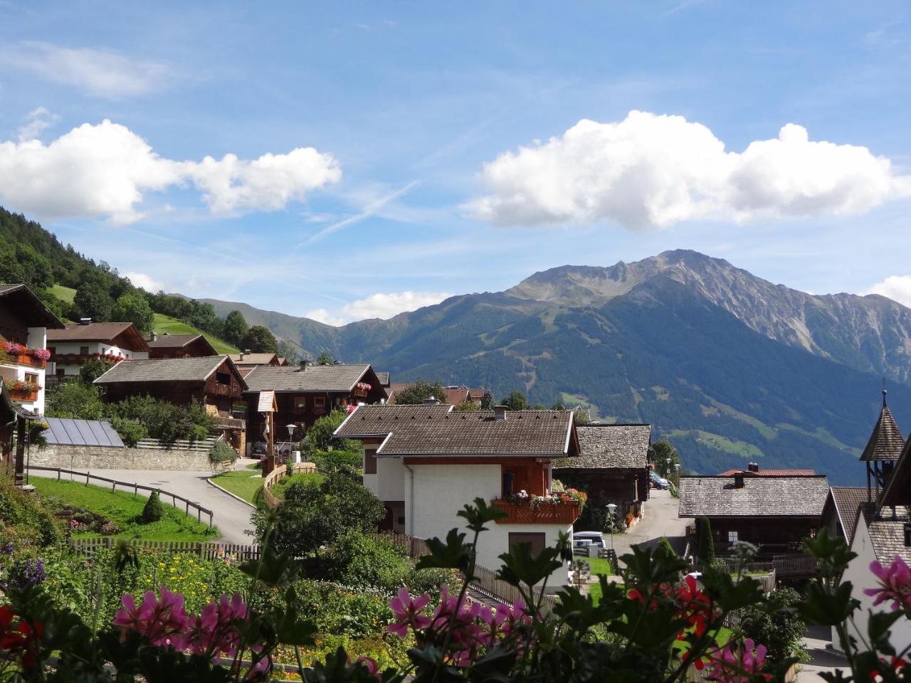Gaestehaus Zedlacherhof มาเทรอี อิน ออสท์ทีโรล ภายนอก รูปภาพ